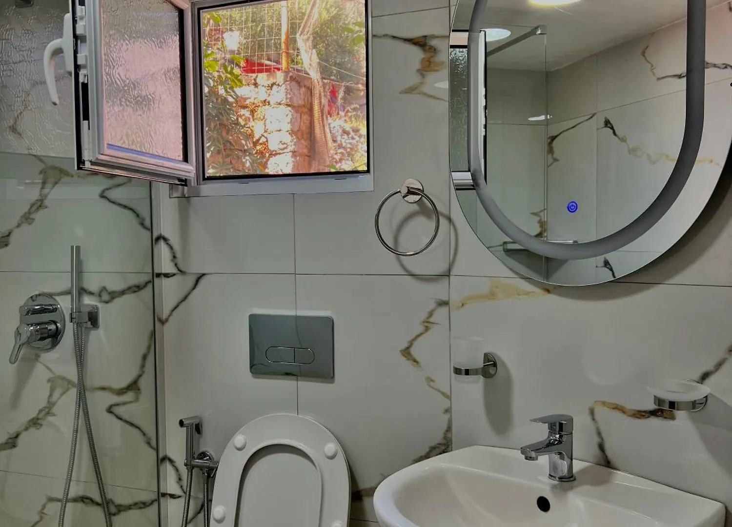 Apartment Dejvi Sarande