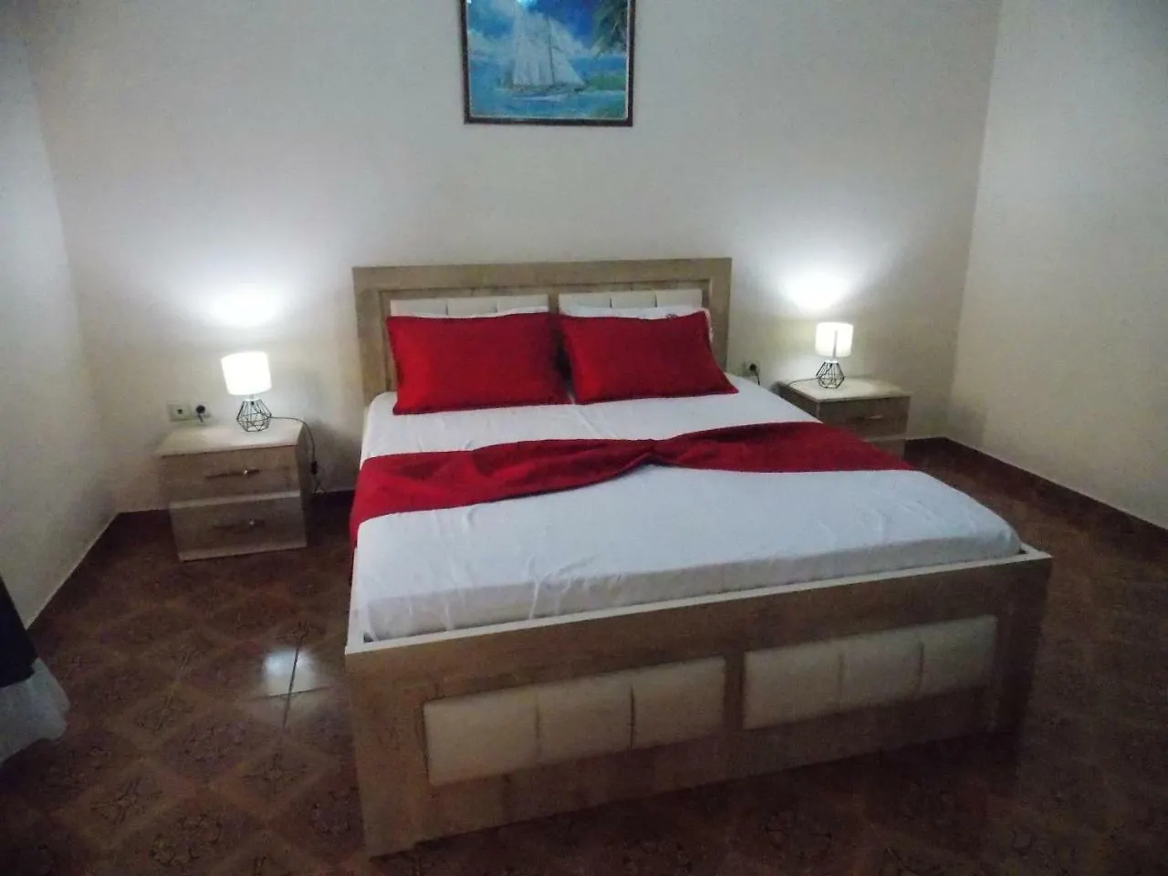 Apartment Dejvi Saranda Albania