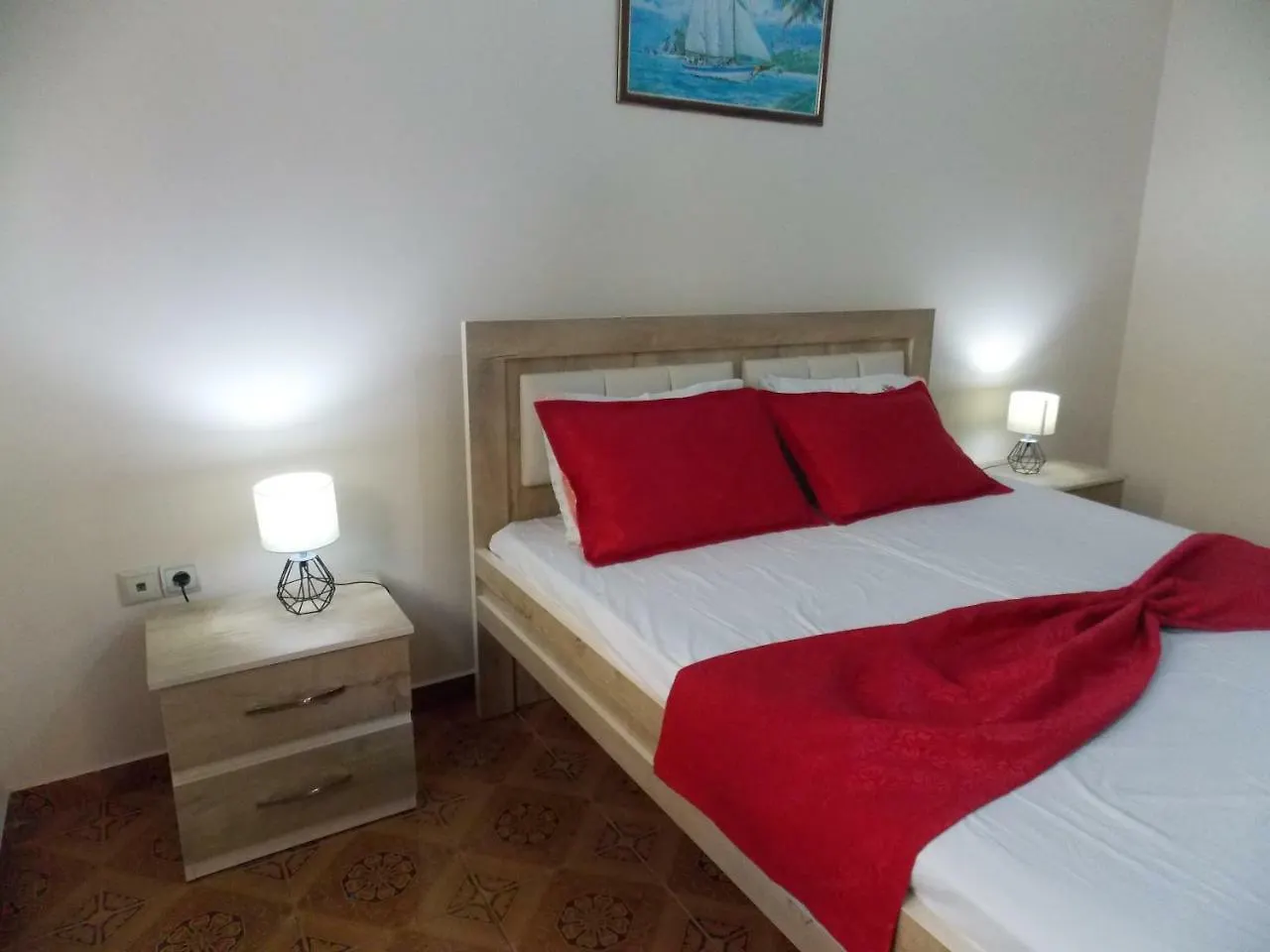 Apartment Dejvi Saranda