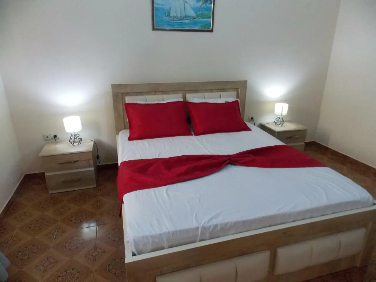 Apartment Dejvi Saranda
