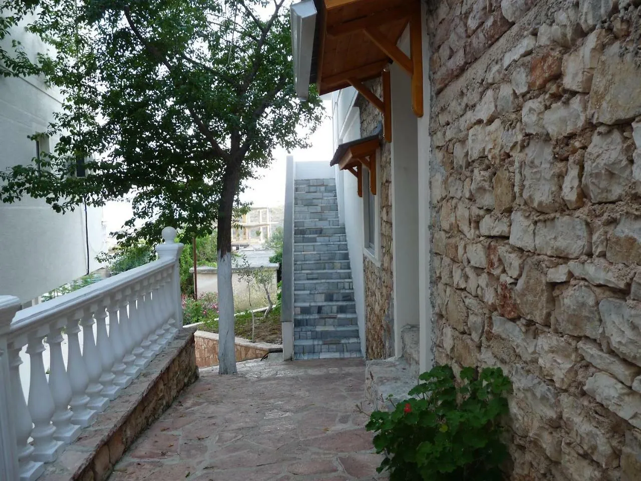 Apartment Dejvi Saranda Albania